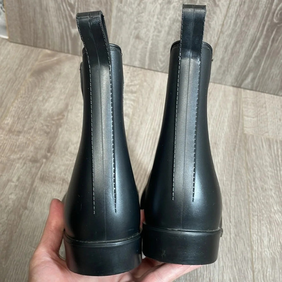 A New Day Chelsea Rain Boot Black 9 - Picture 12 of 15